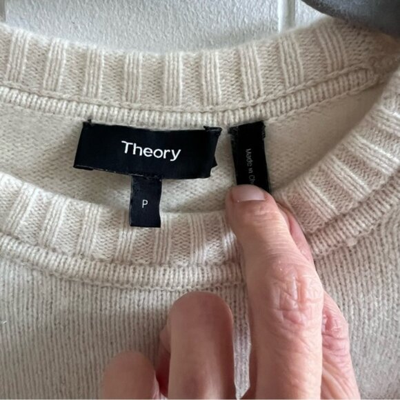 Theory Cashmere Sweater - Picture 2 of 8